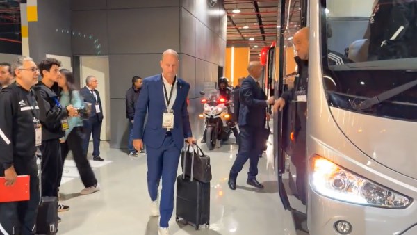 دوري أبطال أفريقيا| بعثة الأهلي تصل إلى ملعب مولاي الحسن لمواجهة الجيش الملكي دوري أبطال أفريقيا| بعثة الأهلي تصل إلى ملعب مولاي الحسن لمواجهة الجيش الملكي