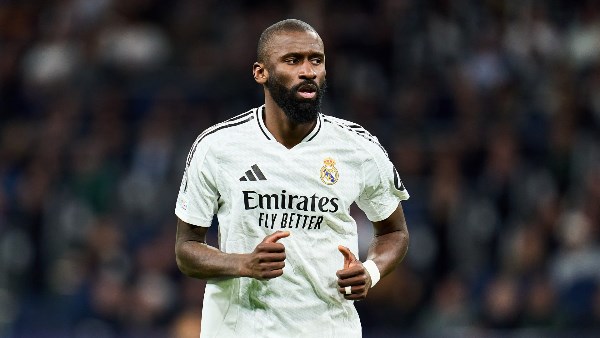  المدافع الألماني أنطونيو روديجر 