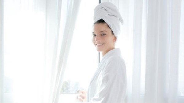 أخطر 7 أخطاء شائعة في العناية بالمناطق الحساسة طبيبات يحذرن 