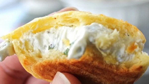 طريقة عمل قرص الجبن بالزيتون.