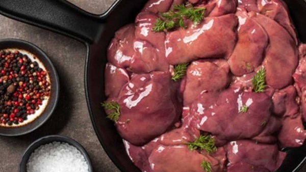 ماذا يحدث لجسمك عند تناول كبدة الدجاج؟