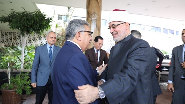 محافظ الدقهلية يستقبل مفتي الجمهورية