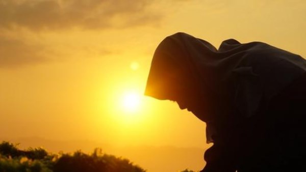 الستر على العصاة