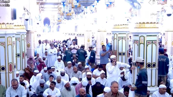 صلاة الجمعة من الحرمين الشريفين