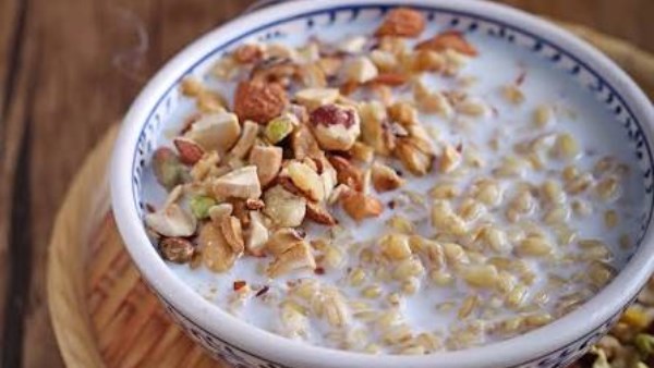 طريقة عمل البليلة باللبن