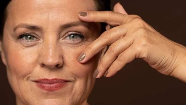 العادات الخمس لإبطاء الشيخوخة وتجديد شباب الجسم