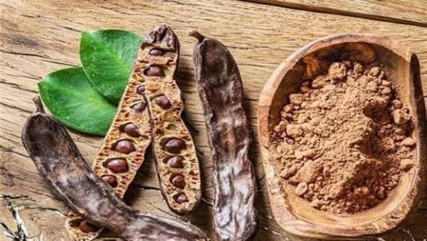 ـ بديل طبيعي للسكر والكافيين:  طبيعته الحلوة تجعله بديلاً صحيًا للسكر، كما أنه خالٍ من الكافيين والثيوبرومين، مما يجعله مناسبًا للأطفال والحسّاسين للمنبهات.