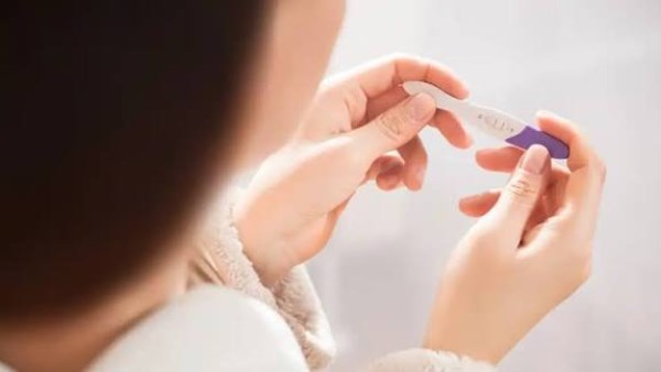 أعشاب طبيعية تدعم الخصوبة وتحسّن صحة المبايض