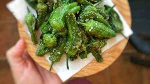 فوائد تناول الفلفل المقلي أو الحار يوميًا