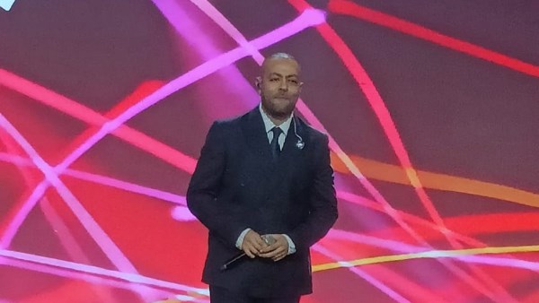 المطرب تامر عاشور