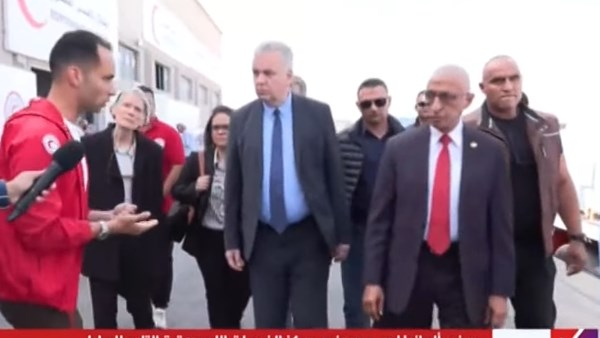 سفير ألمانيا بالقاهرة يزور مركز الخدمات اللوجيستية للهلال الأحمر المصري