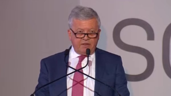 الرئيس التنفيذي للموانئ والمحطات بشركة افريقا جلوبال لوجيستك