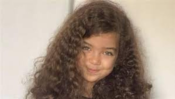 الطفلة أيسل 