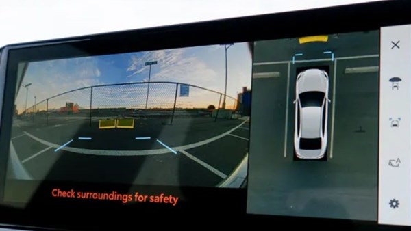 استدعاء مليون سيارة تويوتا ولكزس وسوبارو 