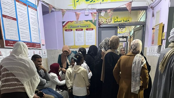 أقبال كبير من المواطنين أمام لجان الانتخابات 2025 بمحافظة الشرقية