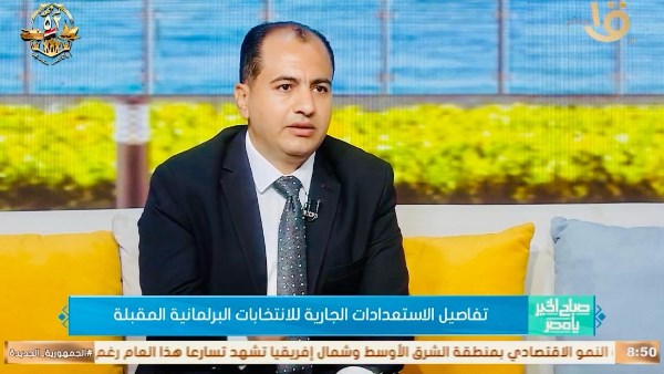 الكاتب الصحفي محمود فهمي