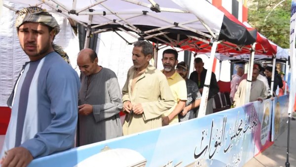 المصريون يصوتون