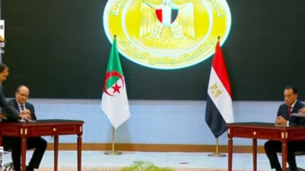 الوزراء ونظيره الجزائري