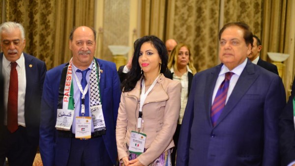 النائب محمد أبو العينين