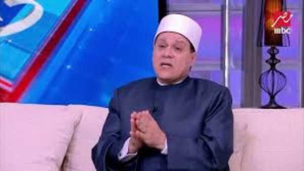  الشيخ مظهر شاهين، إمام وخطيب مسجد عمر مكرم