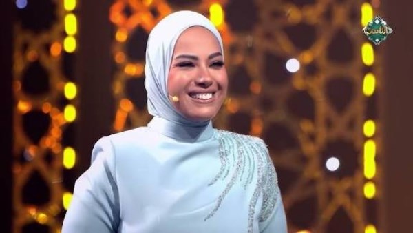 آية عبد الرحمن 