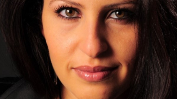 الفنانة التونسية عفاف بن محمود 