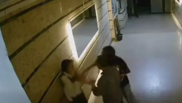 لحظات مرعبة في جسر السويس| القصة الكاملة لفيديو القاصر الصادم!