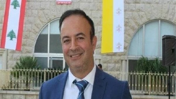 أحمد يونس المحلل السياسي اللبناني