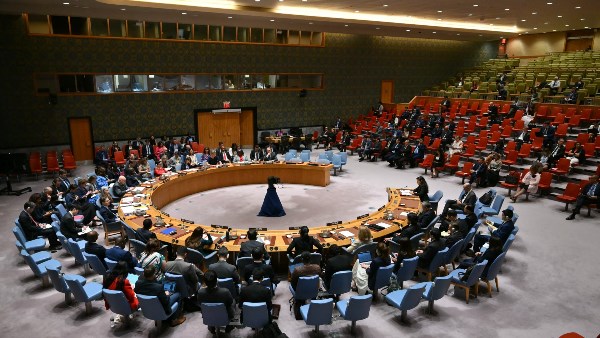 محلل فلسطيني: قرار مجلس الأمن خطوة مفصلية تعيد تشكيل المرحلة الانتقالية في غزة