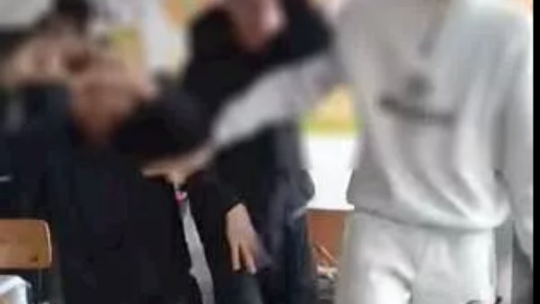 بعد واقعة إهانة معلمة… ولية أمر تكشف لـ"صدى البلد" كواليس خطيرة داخل المدرسة