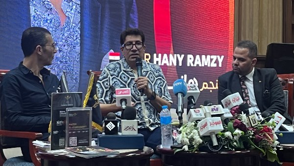 هاني رمزي بندوته فى مهرجان شرم الشيخ للمسرح الشبابي