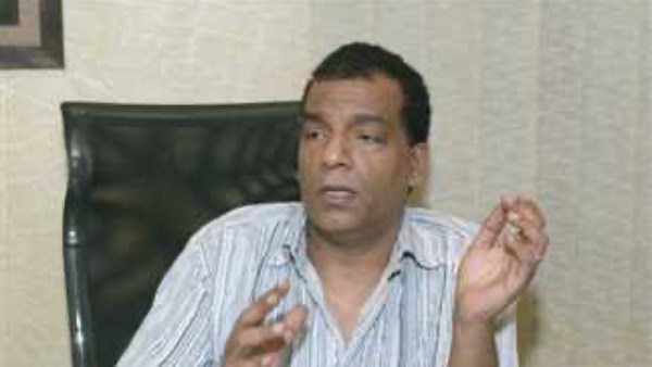 المؤلف أحمد عبد الله 