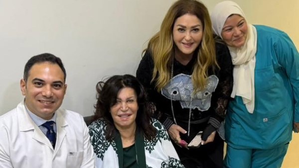 نهال عنبر ونجوى فؤاد 