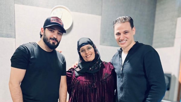 الحاجة نبيلة تغنى