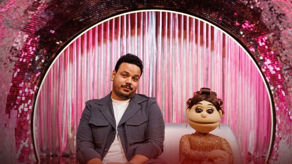 مصطفى غريب وأبلة فاهيتا 