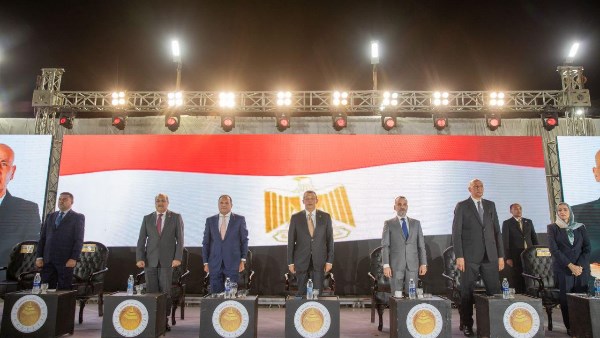 "الشعب الجمهوري" ينظم مؤتمرًا جماهيريًا حاشدًا لدعم مرشحيه على النظام الفردي وبالقائمة الوطنية من أجل مصر