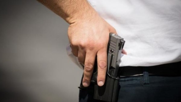 حمل سلاح دون ترخيص