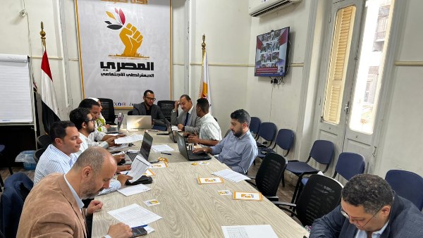 غرفة عمليات المصري الديموقراطي تتابع سير العملية الانتخابية 