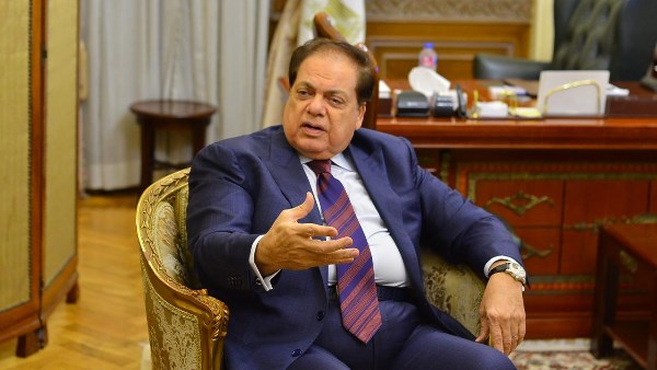 النائب محمد أبو العينين  