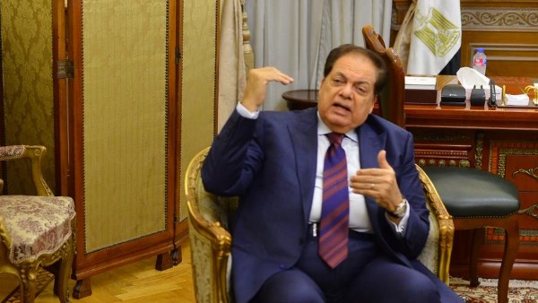 النائب محمد أبو العينين 