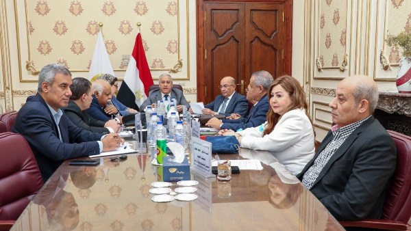 اجتماع الوطنية للصحافة