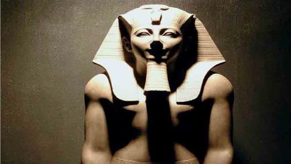 الملك تحتمس الثالث