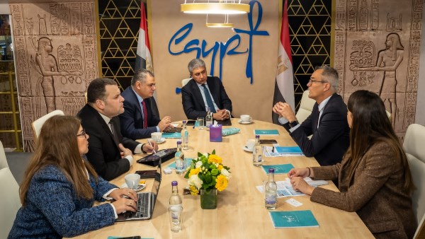 وزير السياحة والآثار 