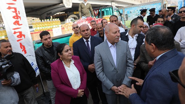 أسواق اليوم الواحد 