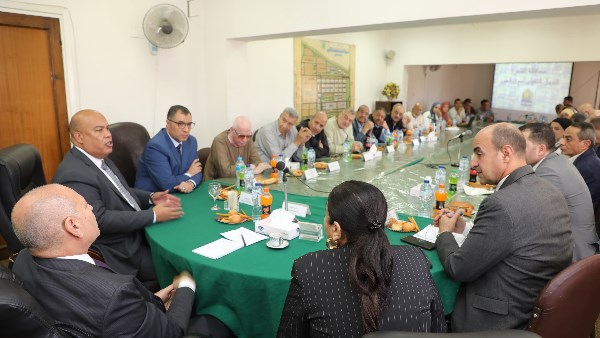 محافظ القاهرة