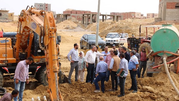 رئيس جهاز مدينة بدر يتفقد أعمال تنمية وتطوير الحي السادس