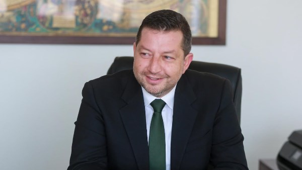 شريف الصياد 