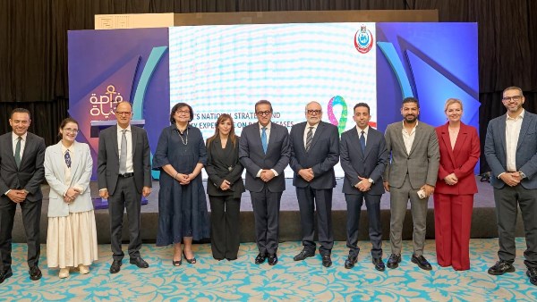 نائب رئيس مجلس الوزراء وزير الصحة والسكان