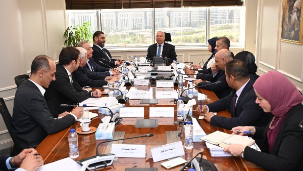 وزير الصناعة 