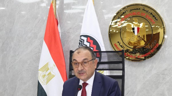 المهندس محمد شيمي وزير قطاع الأعمال العام